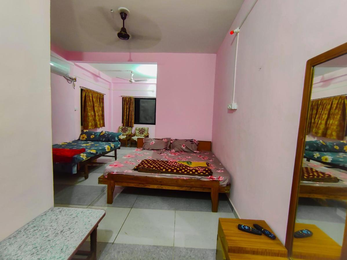 Krishna Homestay Garudeshwar Екстер'єр фото